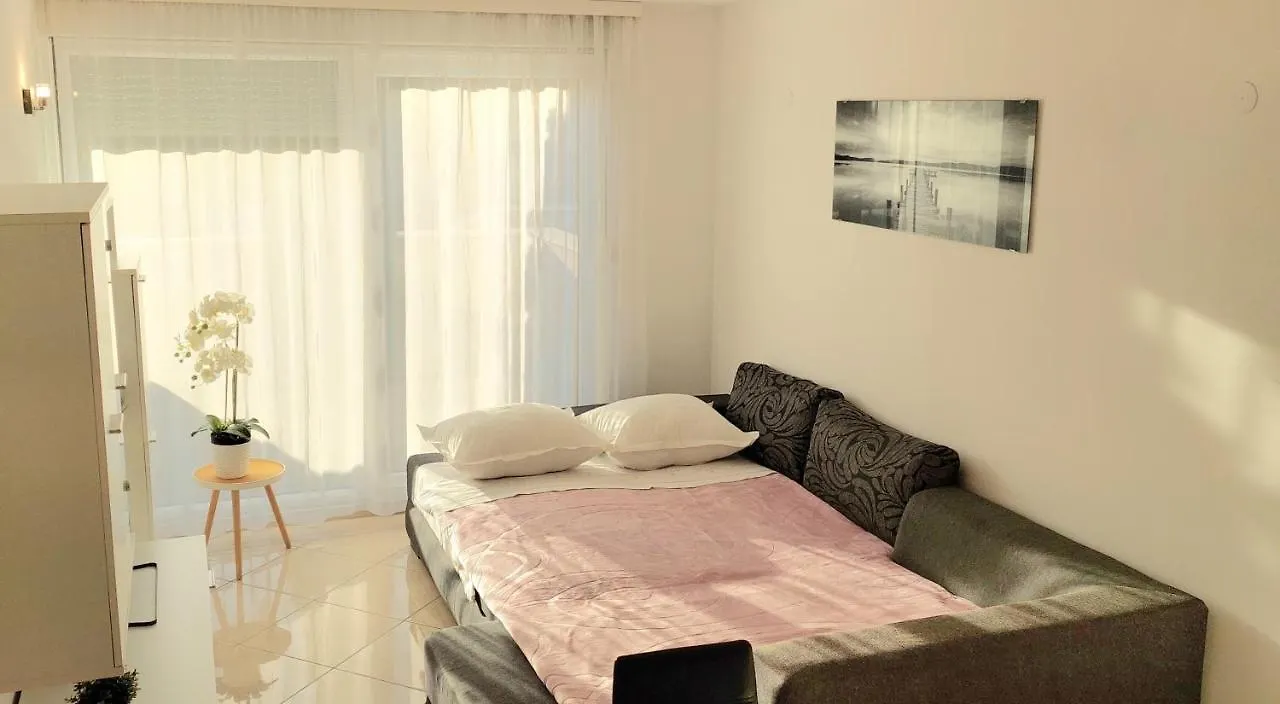Cozy Apartment With Free Private Parking Split